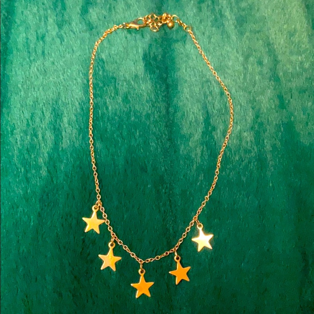 Gold star necklace
